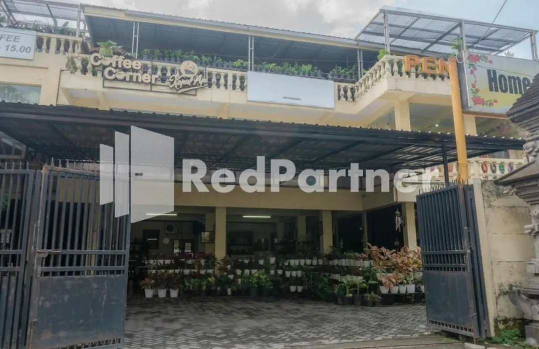 Vandhela Homestay Syariah RedPartner-1